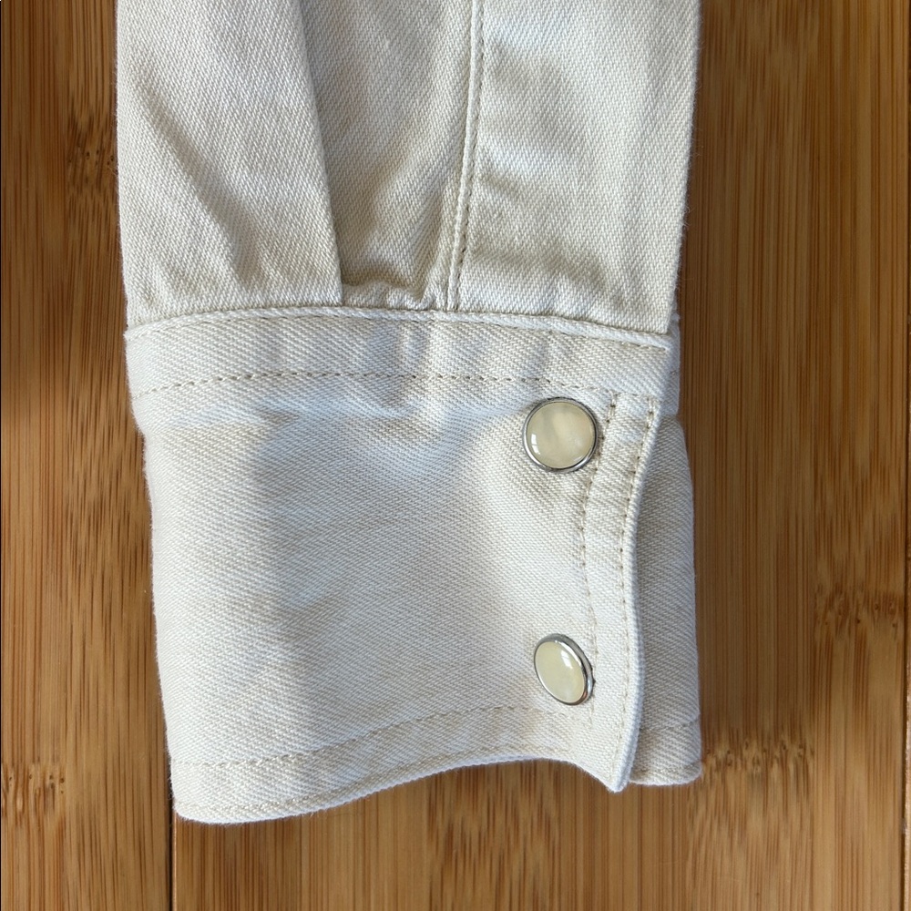 New GAP Denim Button-Down Shirt 100% cotton - Picture 7 of 8